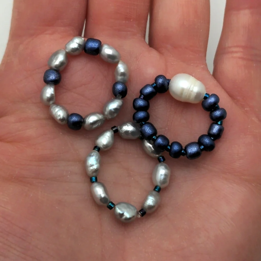 381MIDALANE Baroque Pearl Beaded Ring Set with Glass Beads